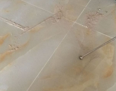 楚雄瓷砖空鼓维修公司分享粘合剂选择不当在瓷砖铺贴过程中可能导致以下问题